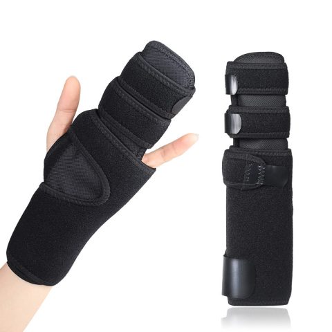 finger and wrist immobilization sprain protection